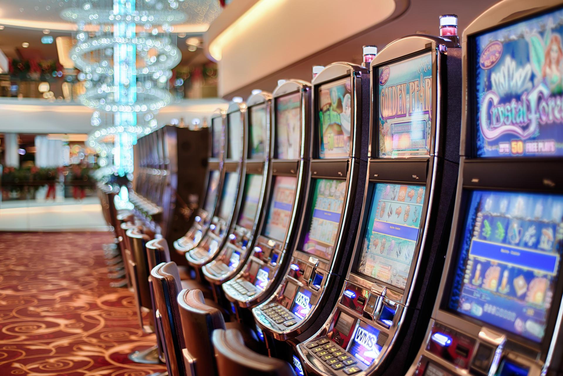 win on an online slot machine